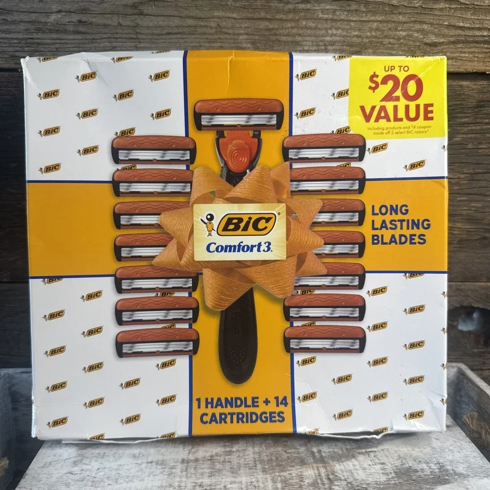 BIC Comfort 3 Razor Set 1 Handle + 14 Cartridges | MSRP = $29